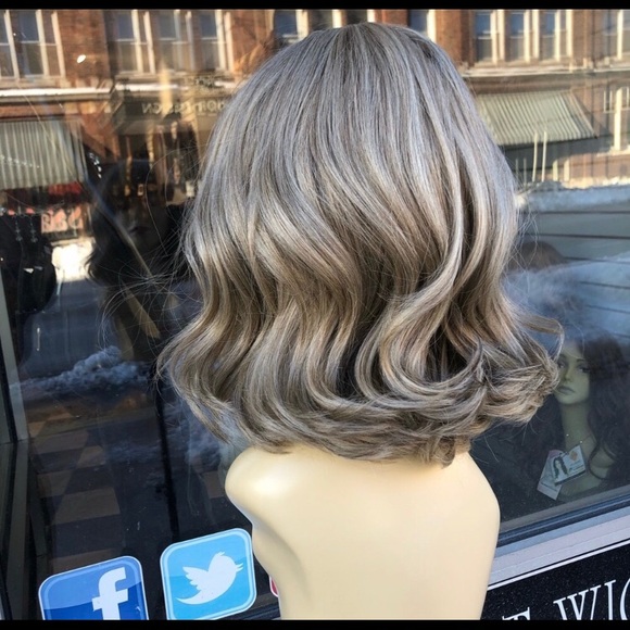 Ash Blonde short clip up bob 1950’s Style 2019 Wig main image 6
